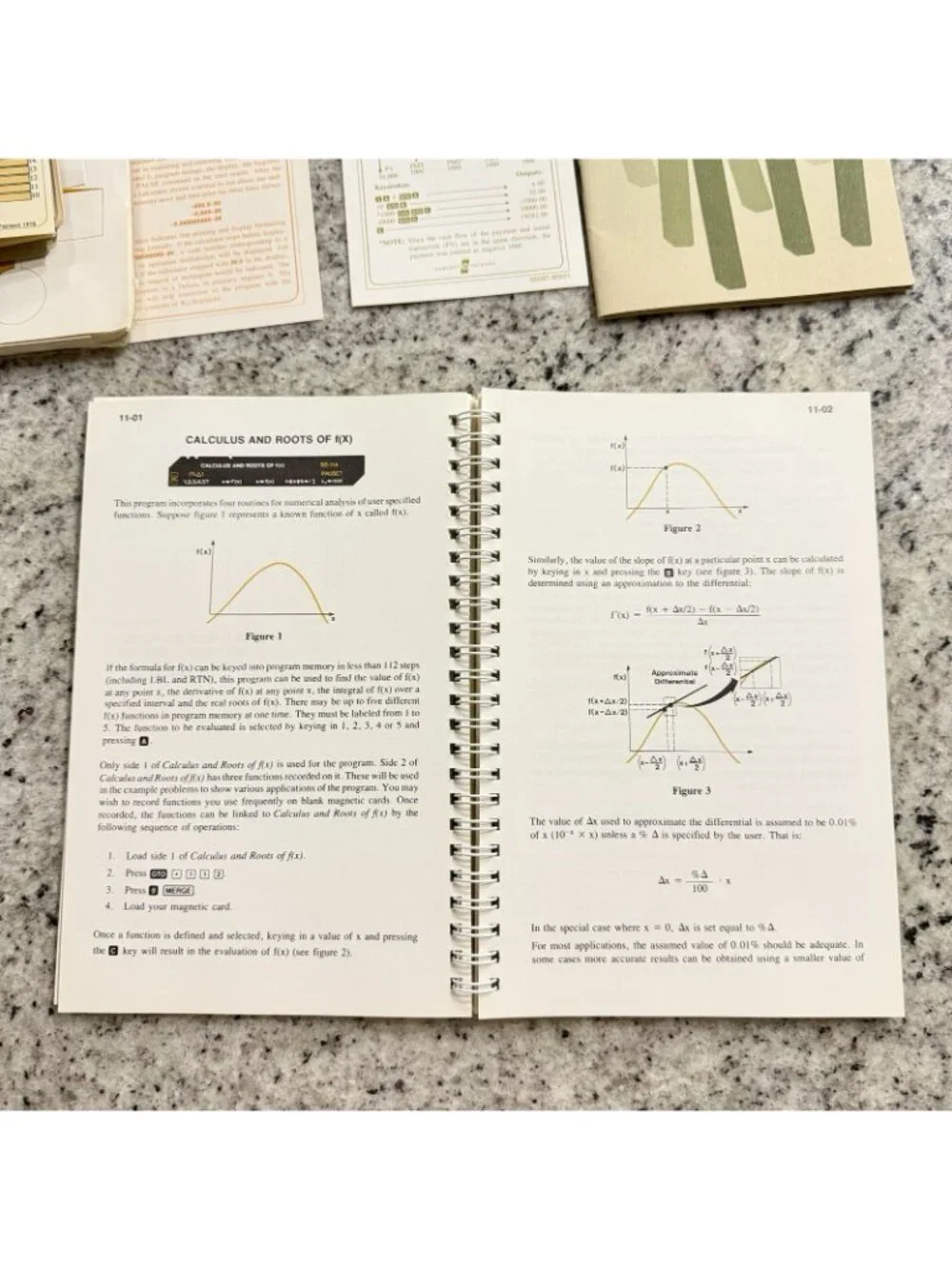 Vtg HP-67 Hewlett Packard Programmable Calculator Magnetic Cards Manuals Box